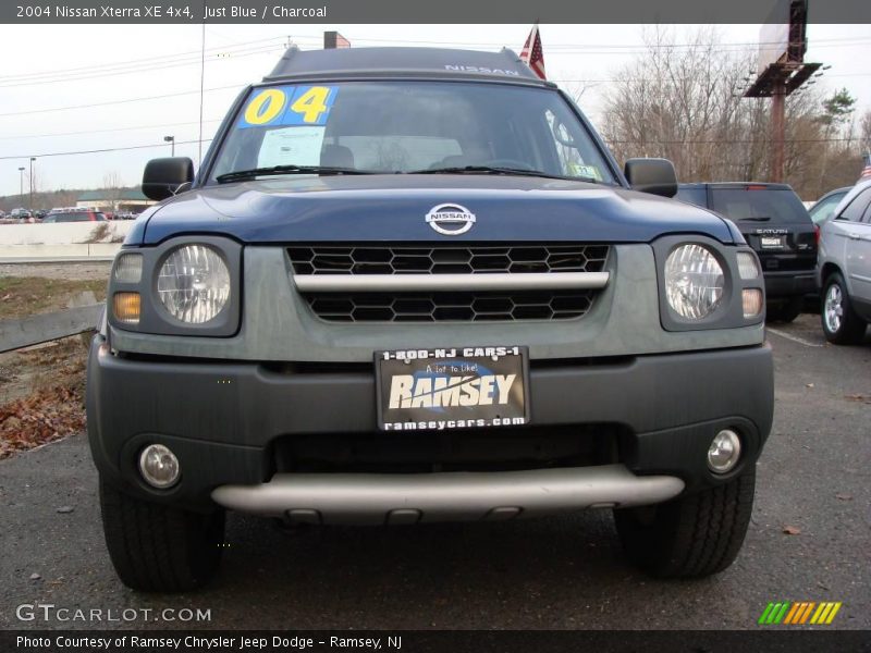 Just Blue / Charcoal 2004 Nissan Xterra XE 4x4