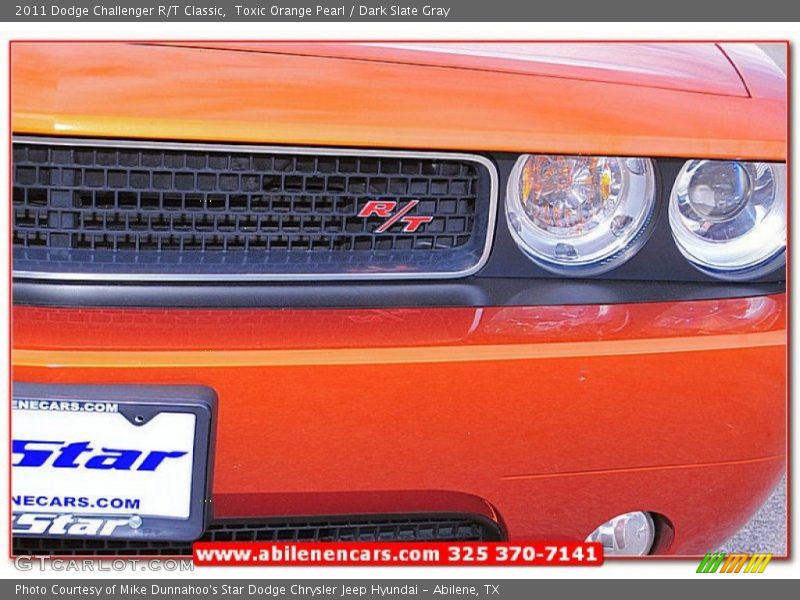 Toxic Orange Pearl / Dark Slate Gray 2011 Dodge Challenger R/T Classic