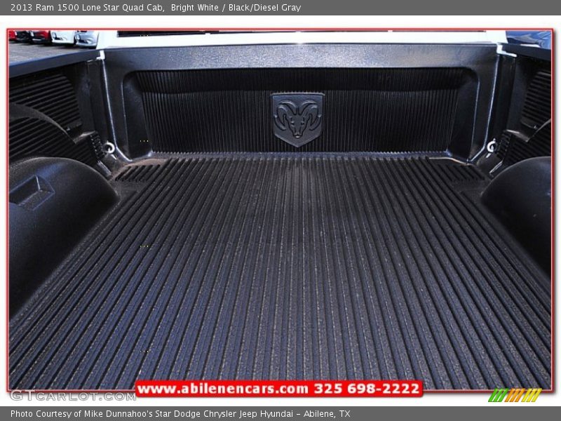 Bright White / Black/Diesel Gray 2013 Ram 1500 Lone Star Quad Cab
