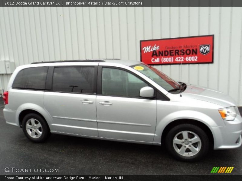 Bright Silver Metallic / Black/Light Graystone 2012 Dodge Grand Caravan SXT