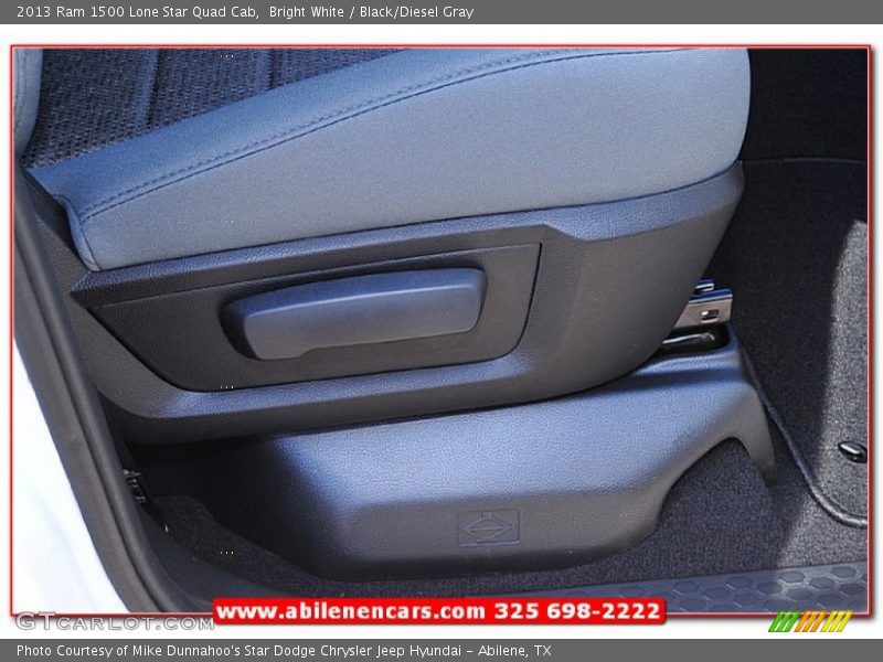 Bright White / Black/Diesel Gray 2013 Ram 1500 Lone Star Quad Cab