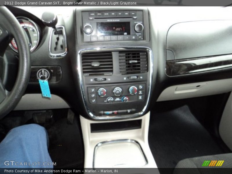 Bright Silver Metallic / Black/Light Graystone 2012 Dodge Grand Caravan SXT