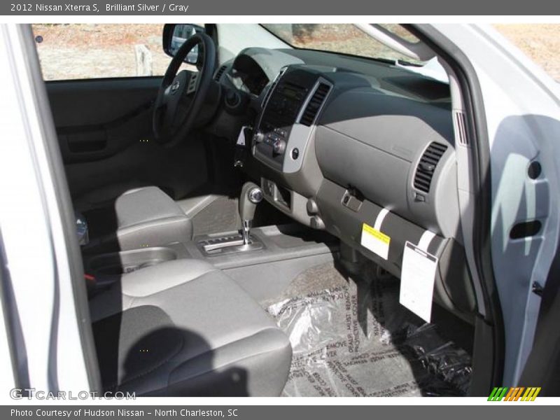 Brilliant Silver / Gray 2012 Nissan Xterra S