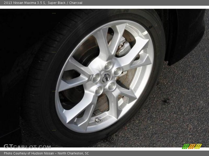 Super Black / Charcoal 2013 Nissan Maxima 3.5 S