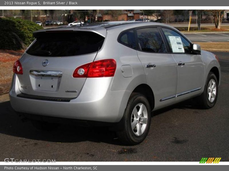 Brilliant Silver / Black 2013 Nissan Rogue S