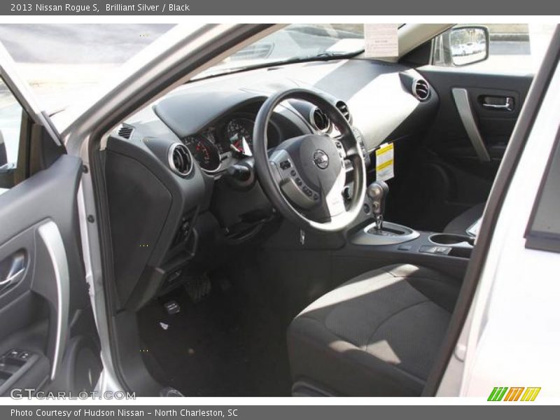 Brilliant Silver / Black 2013 Nissan Rogue S