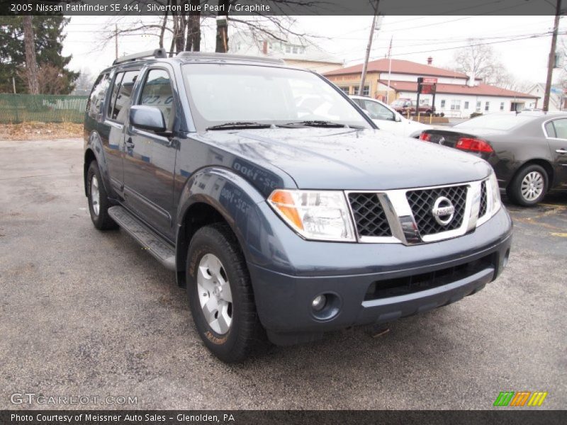 Silverton Blue Pearl / Graphite 2005 Nissan Pathfinder SE 4x4