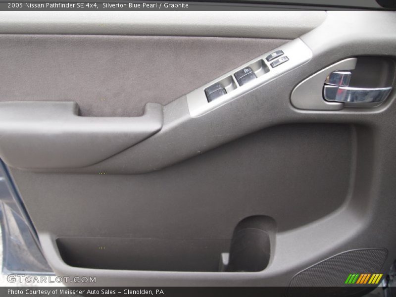 Silverton Blue Pearl / Graphite 2005 Nissan Pathfinder SE 4x4