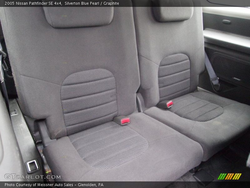 Silverton Blue Pearl / Graphite 2005 Nissan Pathfinder SE 4x4