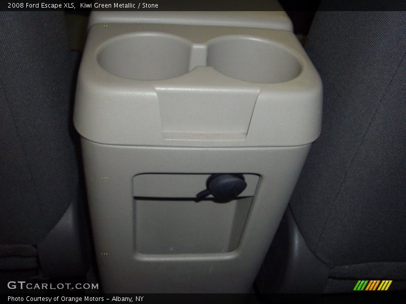 Kiwi Green Metallic / Stone 2008 Ford Escape XLS