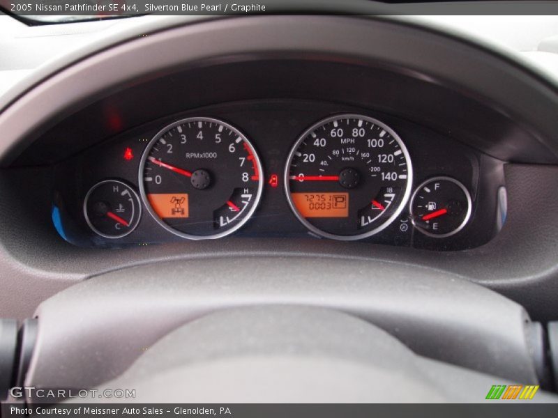 Silverton Blue Pearl / Graphite 2005 Nissan Pathfinder SE 4x4