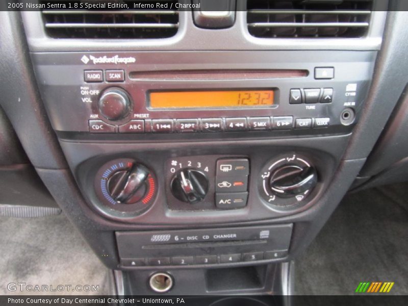 Inferno Red / Charcoal 2005 Nissan Sentra 1.8 S Special Edition