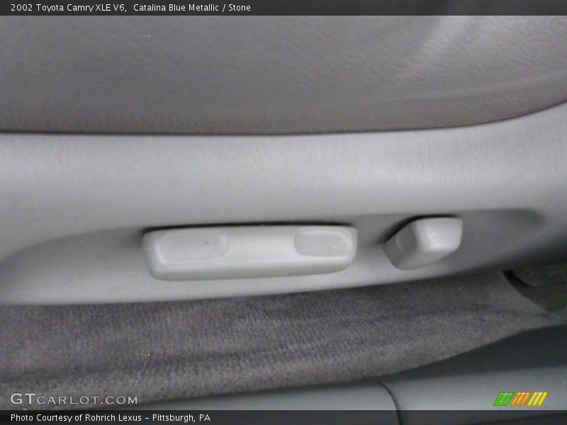 Catalina Blue Metallic / Stone 2002 Toyota Camry XLE V6