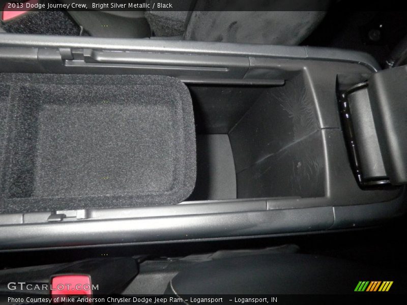 Bright Silver Metallic / Black 2013 Dodge Journey Crew