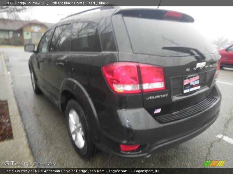 Brilliant Black Crystal Pearl / Black 2013 Dodge Journey SXT