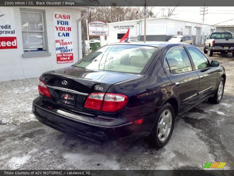 Black Obsidian / Beige 2000 Infiniti I 30