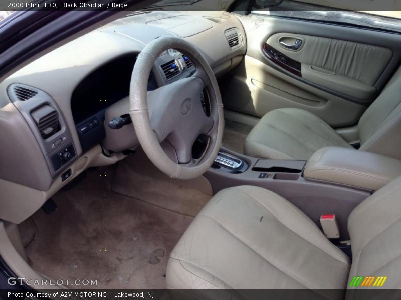 Black Obsidian / Beige 2000 Infiniti I 30