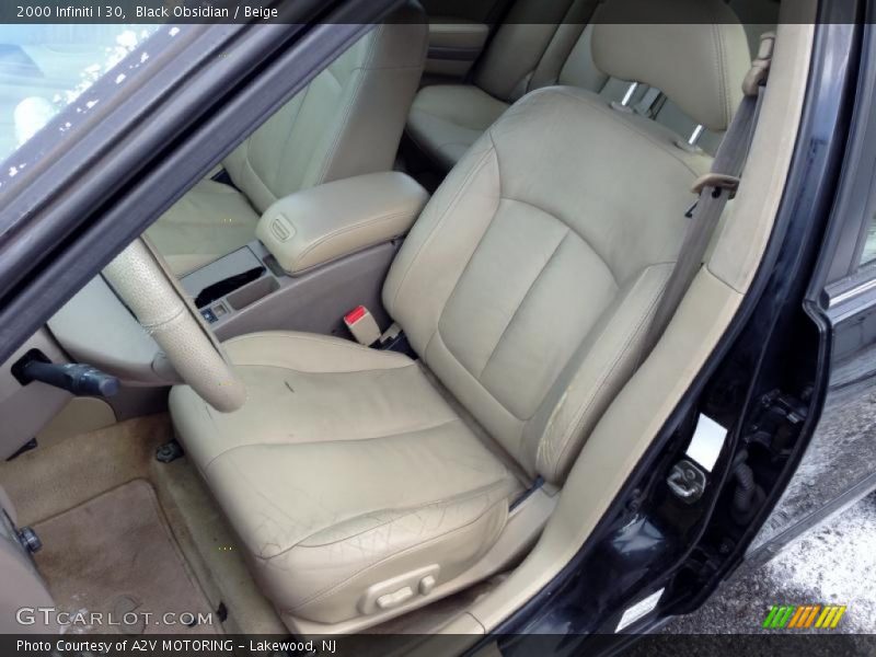 Black Obsidian / Beige 2000 Infiniti I 30