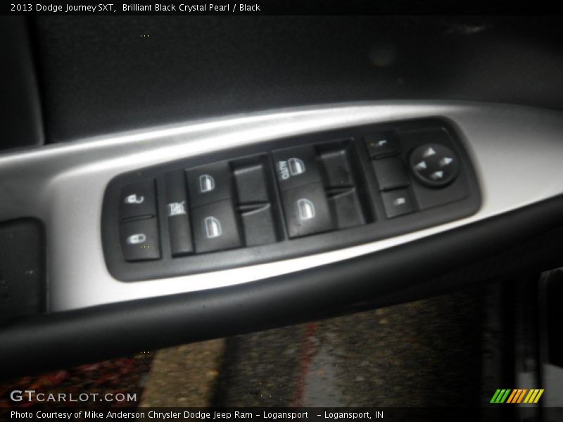 Brilliant Black Crystal Pearl / Black 2013 Dodge Journey SXT