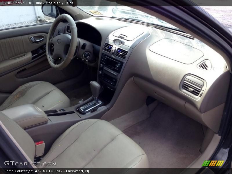 Black Obsidian / Beige 2000 Infiniti I 30