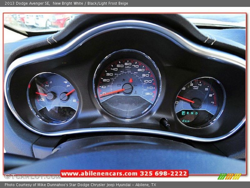 New Bright White / Black/Light Frost Beige 2013 Dodge Avenger SE
