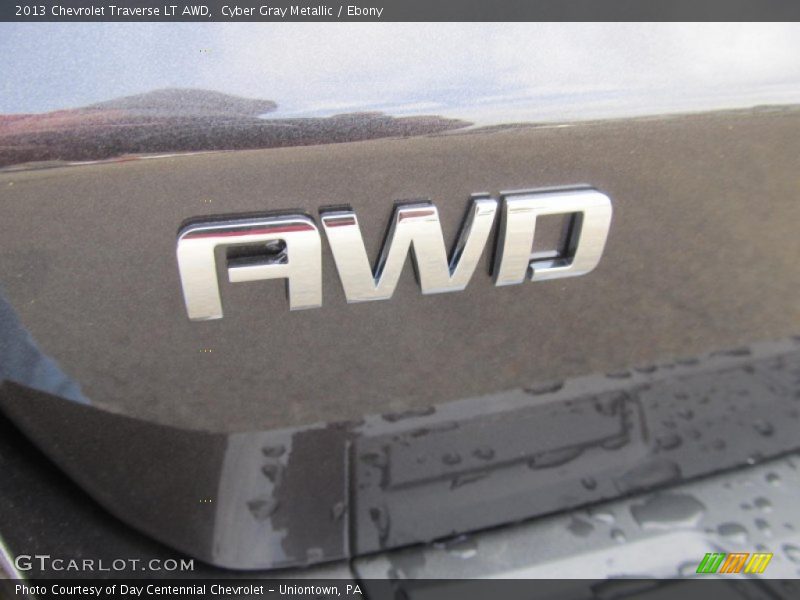 Cyber Gray Metallic / Ebony 2013 Chevrolet Traverse LT AWD