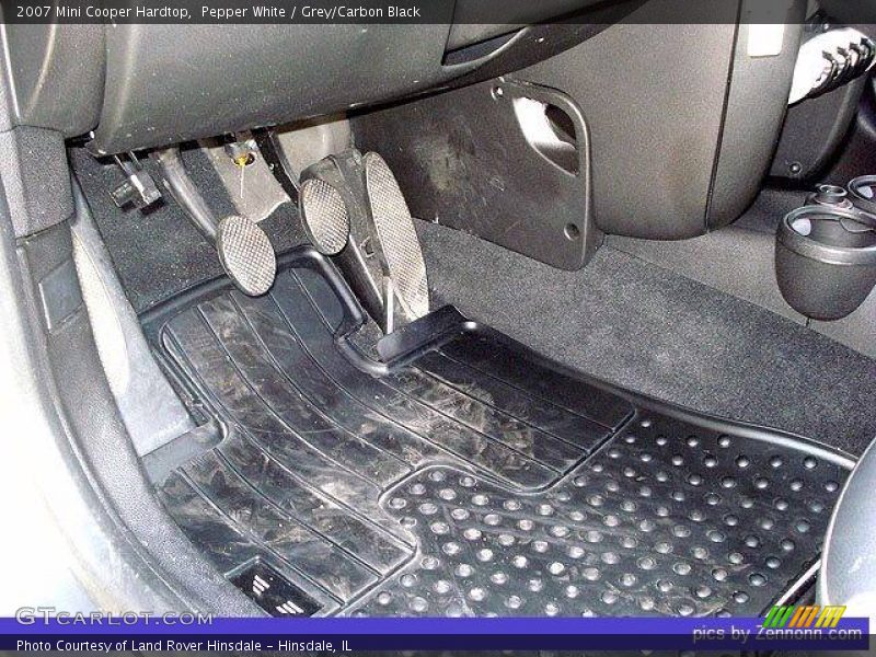 Pepper White / Grey/Carbon Black 2007 Mini Cooper Hardtop