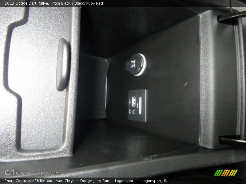 Pitch Black / Black/Ruby Red 2013 Dodge Dart Rallye