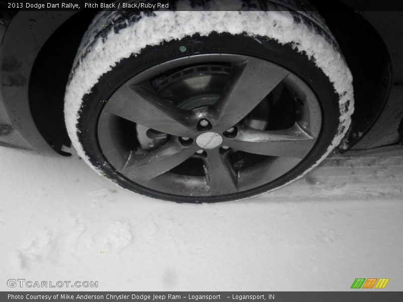 Pitch Black / Black/Ruby Red 2013 Dodge Dart Rallye