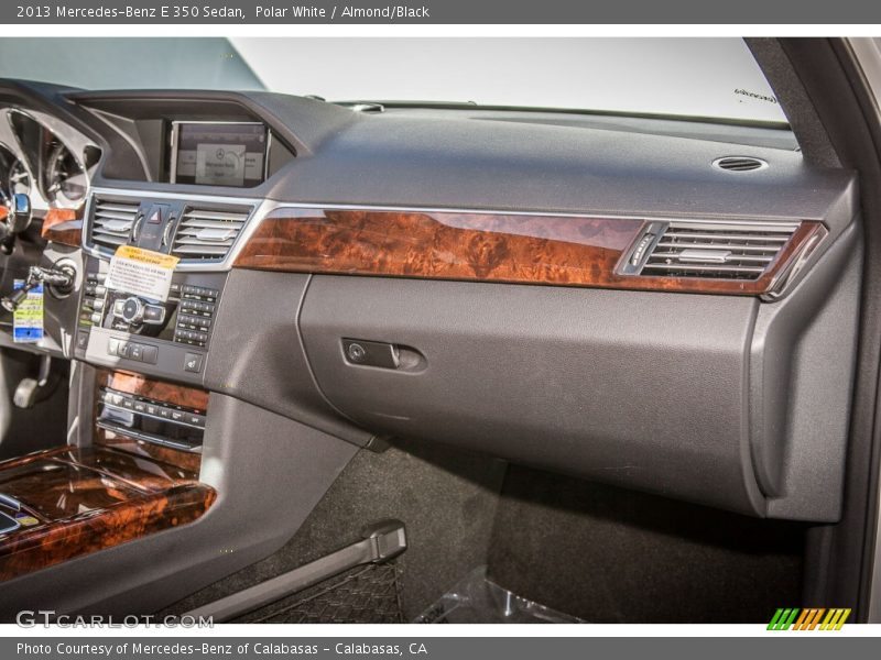 Polar White / Almond/Black 2013 Mercedes-Benz E 350 Sedan
