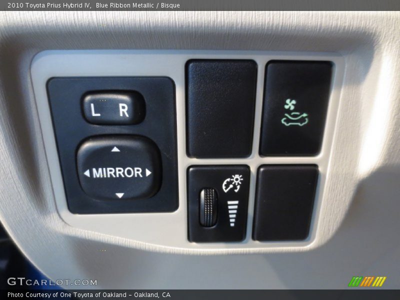 Blue Ribbon Metallic / Bisque 2010 Toyota Prius Hybrid IV