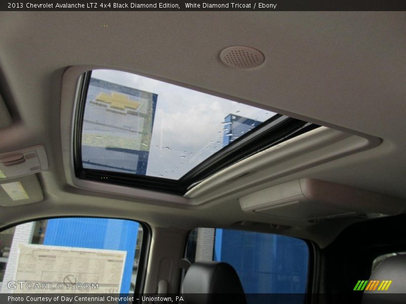 White Diamond Tricoat / Ebony 2013 Chevrolet Avalanche LTZ 4x4 Black Diamond Edition