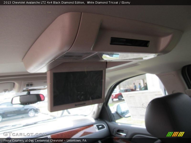White Diamond Tricoat / Ebony 2013 Chevrolet Avalanche LTZ 4x4 Black Diamond Edition