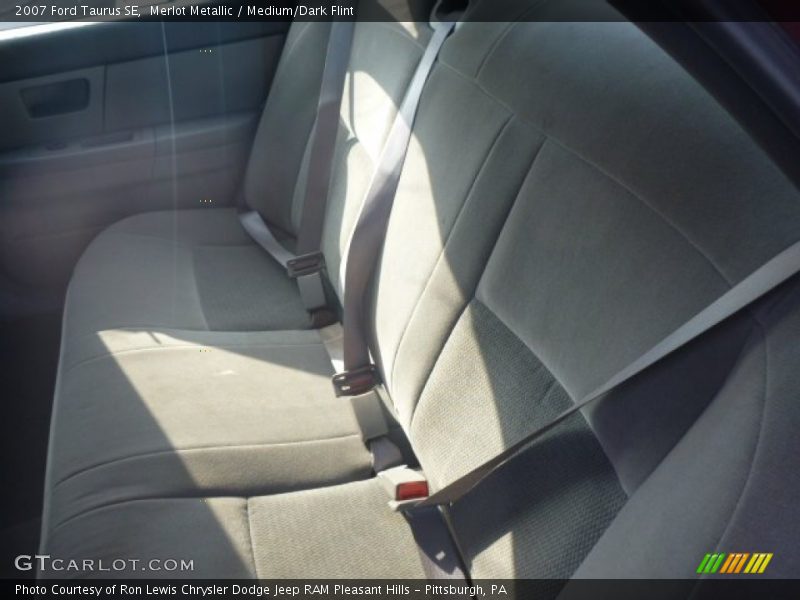 Merlot Metallic / Medium/Dark Flint 2007 Ford Taurus SE