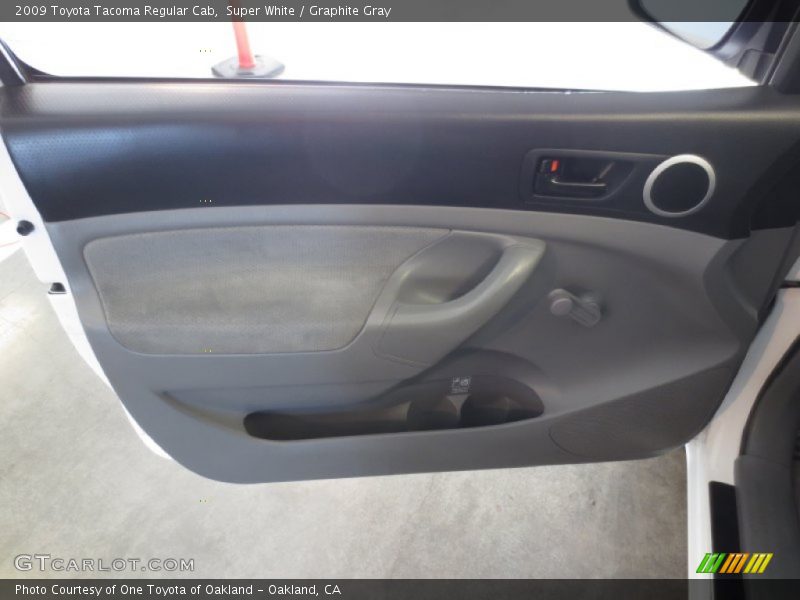 Super White / Graphite Gray 2009 Toyota Tacoma Regular Cab