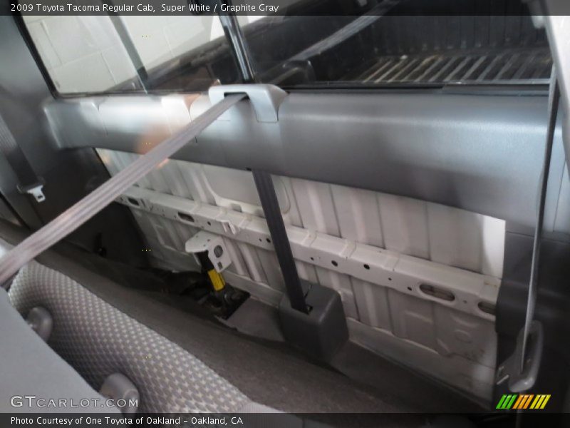 Super White / Graphite Gray 2009 Toyota Tacoma Regular Cab