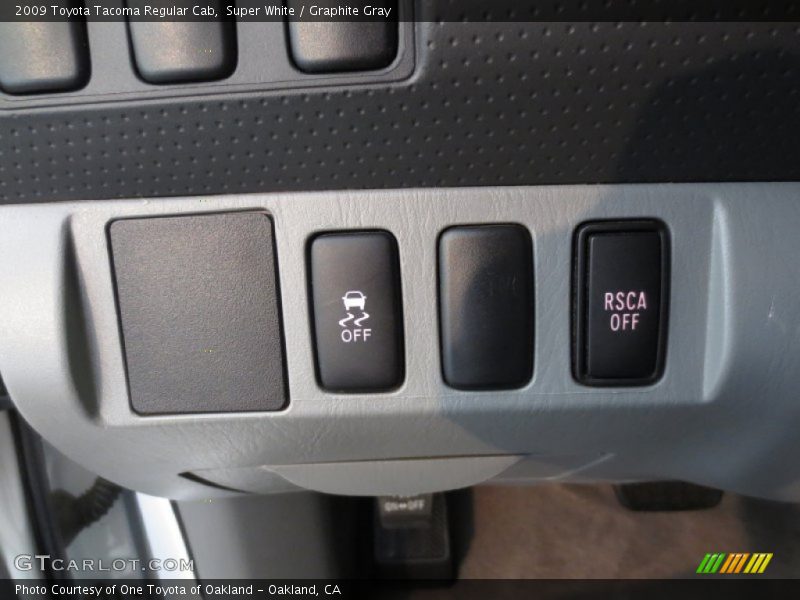 Super White / Graphite Gray 2009 Toyota Tacoma Regular Cab