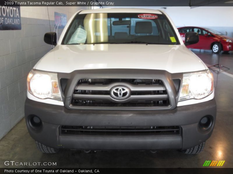 Super White / Graphite Gray 2009 Toyota Tacoma Regular Cab