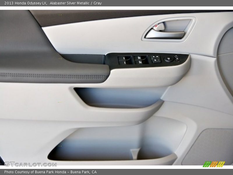 Alabaster Silver Metallic / Gray 2013 Honda Odyssey LX