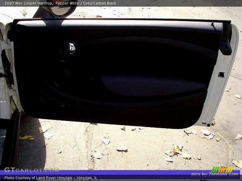 Pepper White / Grey/Carbon Black 2007 Mini Cooper Hardtop