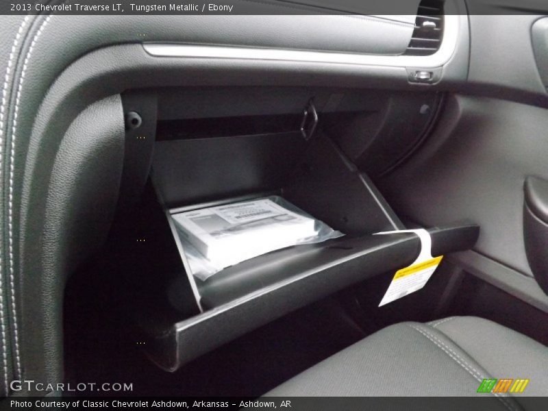Tungsten Metallic / Ebony 2013 Chevrolet Traverse LT