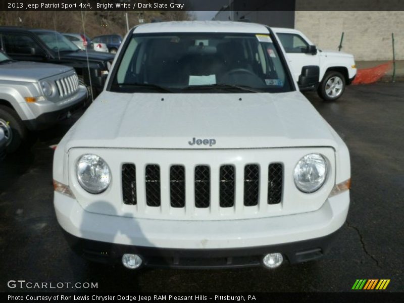 Bright White / Dark Slate Gray 2013 Jeep Patriot Sport 4x4