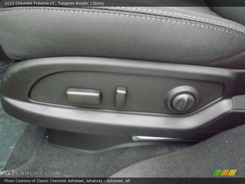 Controls of 2013 Traverse LT