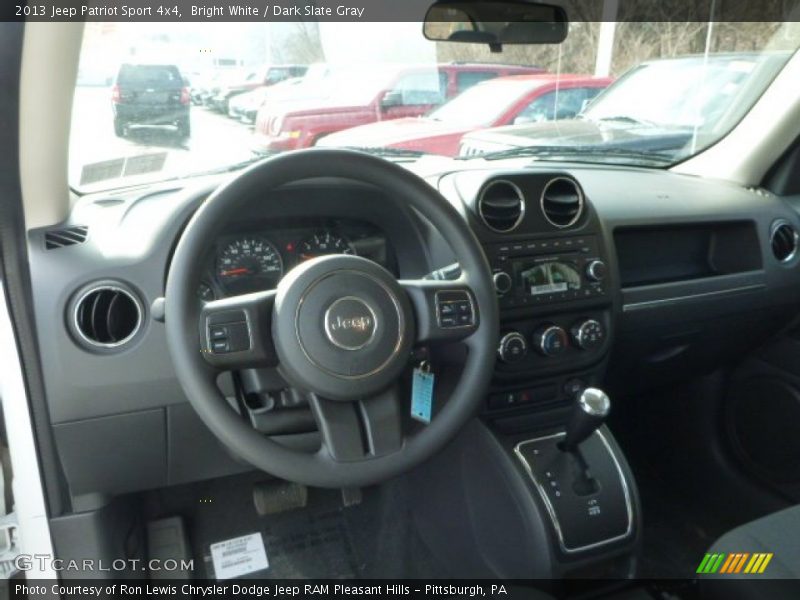 Bright White / Dark Slate Gray 2013 Jeep Patriot Sport 4x4