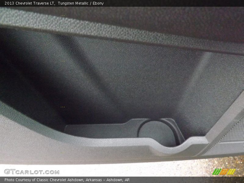 Tungsten Metallic / Ebony 2013 Chevrolet Traverse LT