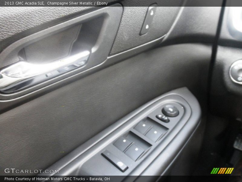 Champagne Silver Metallic / Ebony 2013 GMC Acadia SLE