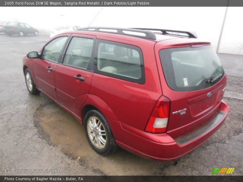  2005 Focus ZXW SE Wagon Sangria Red Metallic