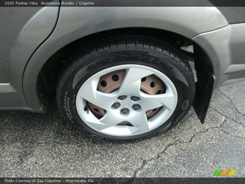 Moonstone Metallic / Graphite 2005 Pontiac Vibe
