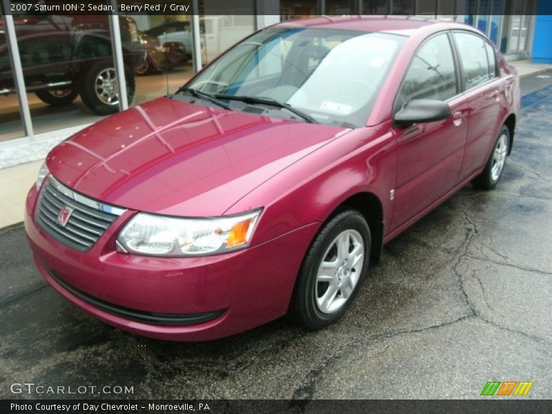 Front 3/4 View of 2007 ION 2 Sedan