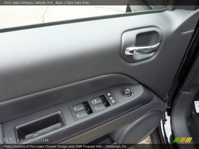 Black / Dark Slate Gray 2013 Jeep Compass Latitude 4x4